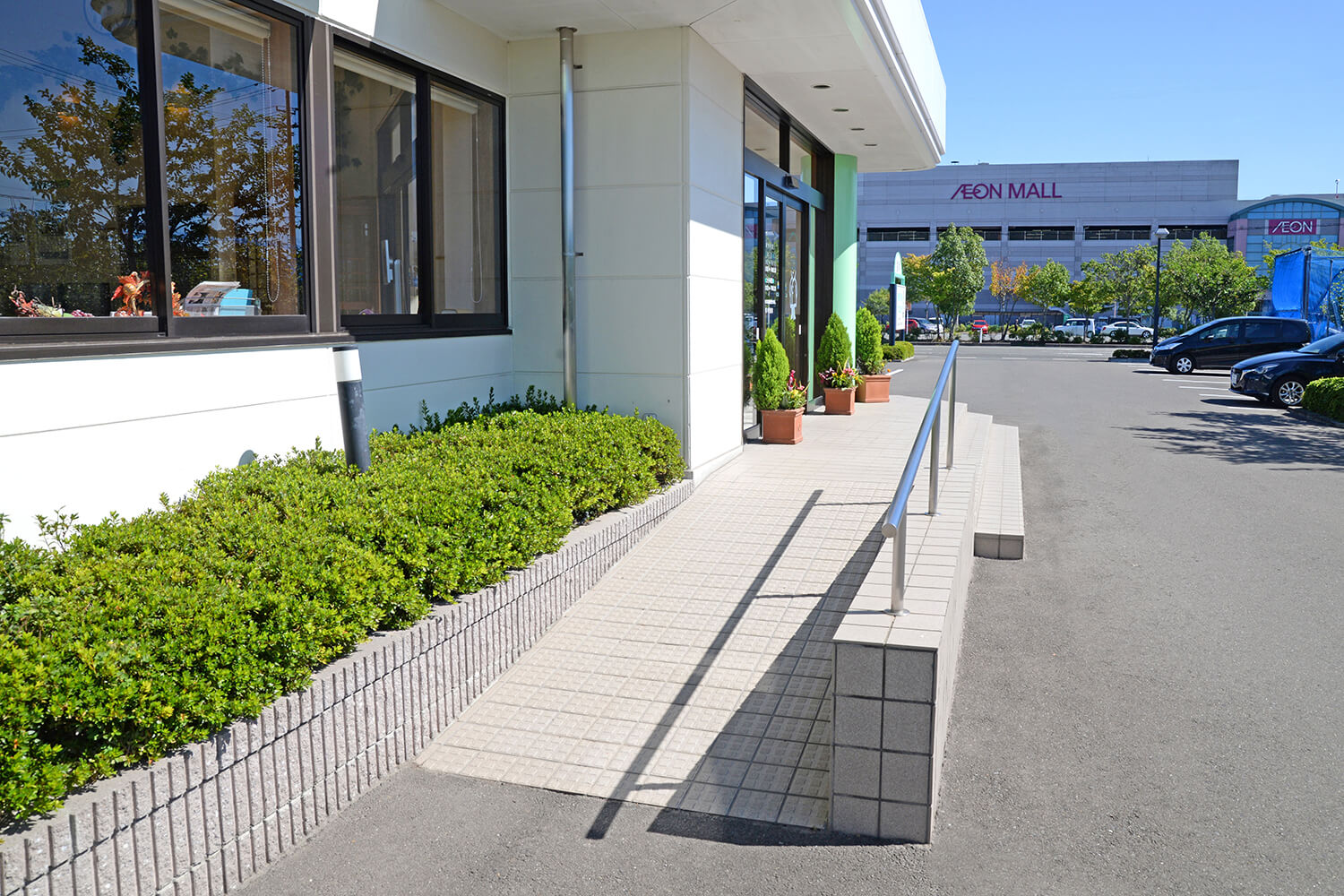 専用駐車場とバリアフリー