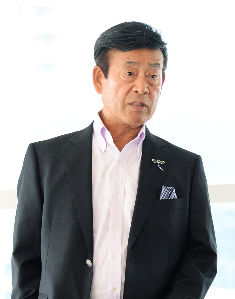 代表 松村 博史